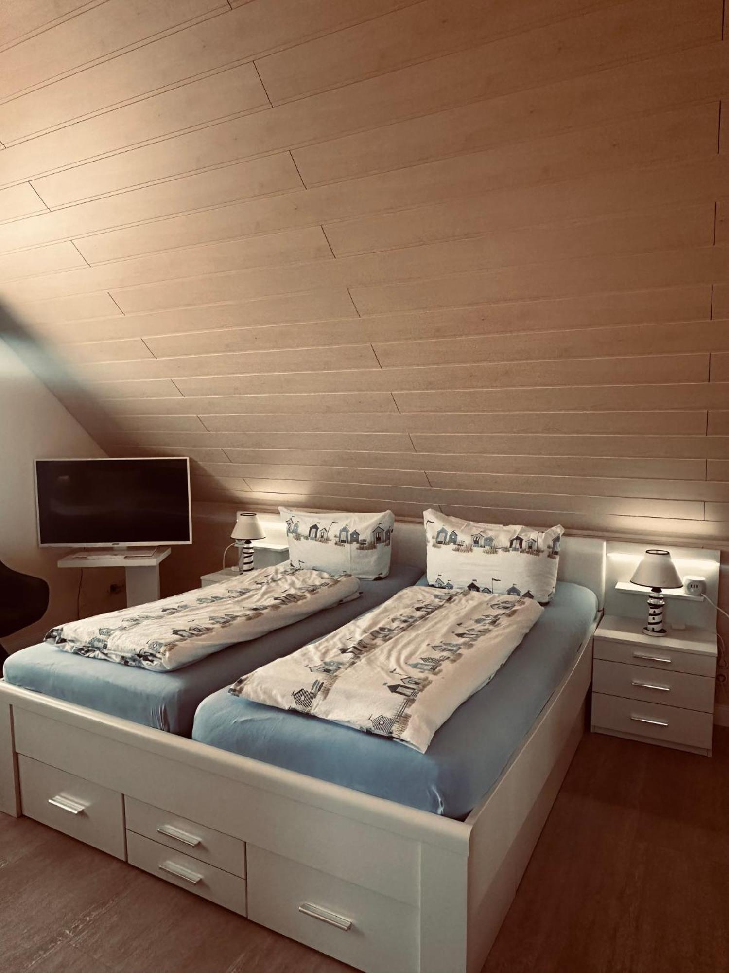 Hotel Drostenhof Garni Esens Εξωτερικό φωτογραφία