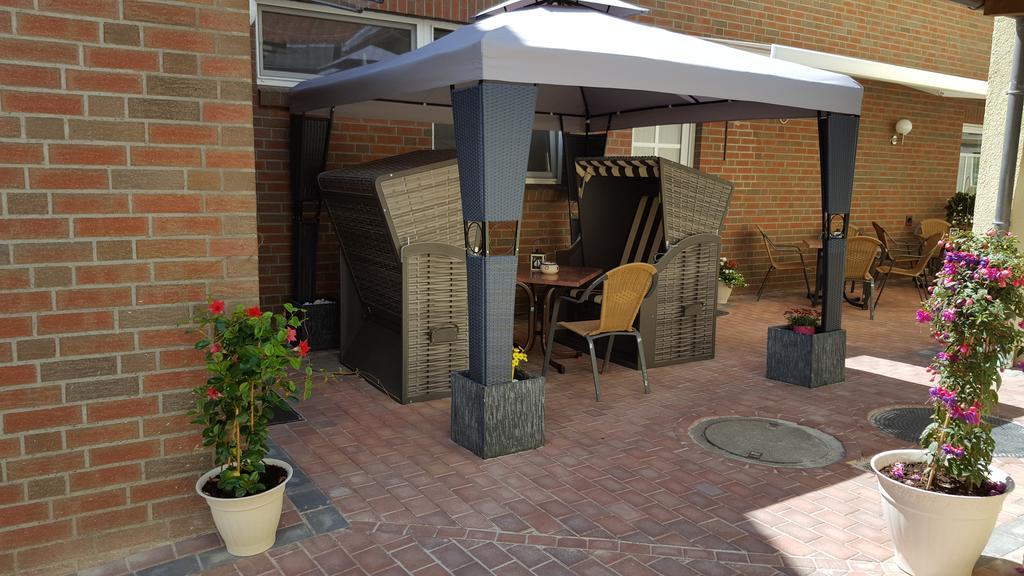Hotel Drostenhof Garni Esens Εξωτερικό φωτογραφία